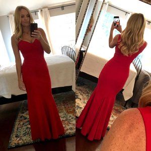 Chiara Boni Womens Red Whitney Gown Size 6